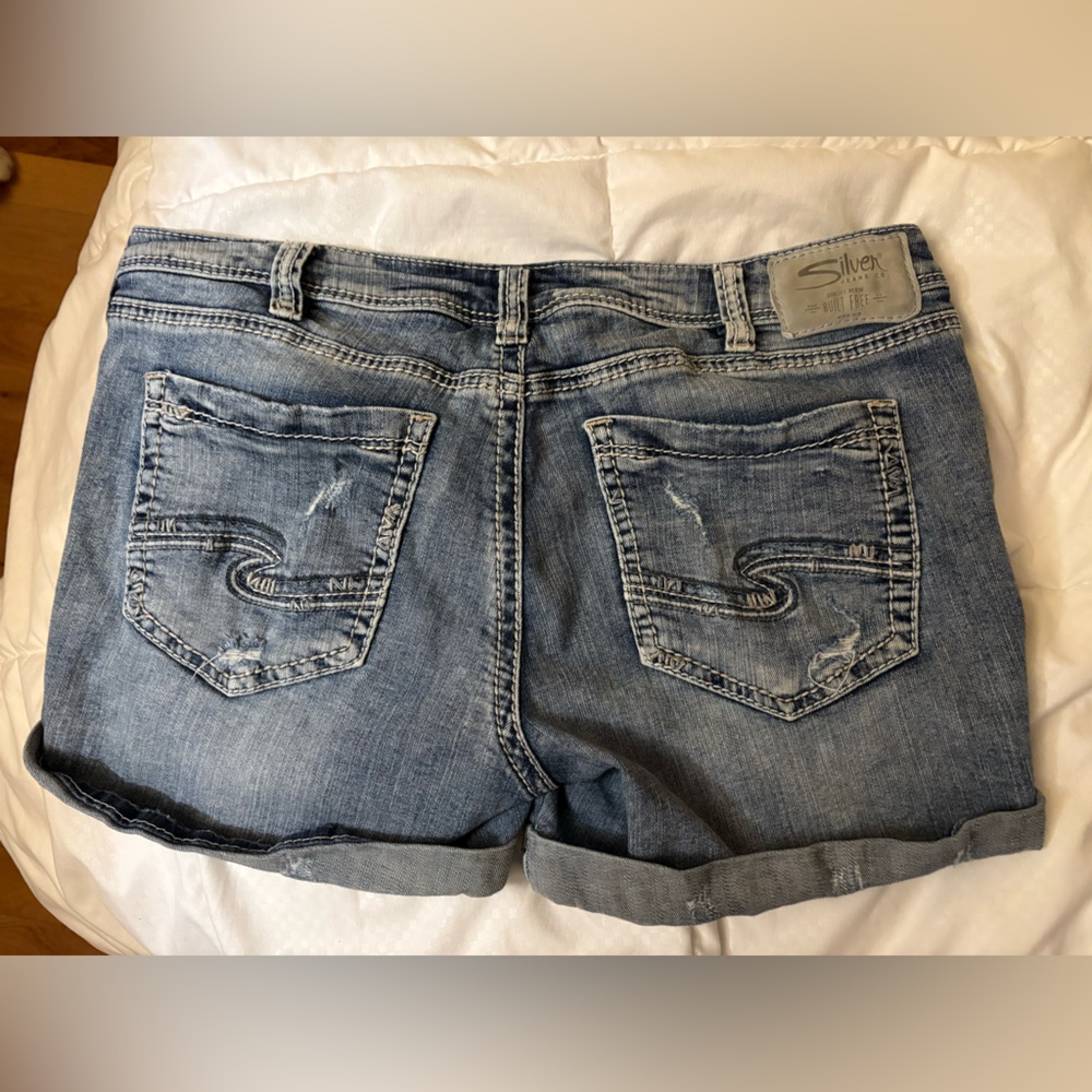 Silver woman’s “sam” shorts 30inch W - Picture 2 of 3